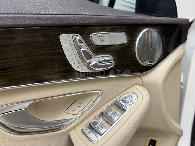 Mercedes C 300 2016, 142,000 km - 2.0 л - Bakı