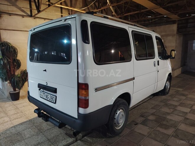 Ford Transit 2000, 385,000 km - 2.5 l - Qusar