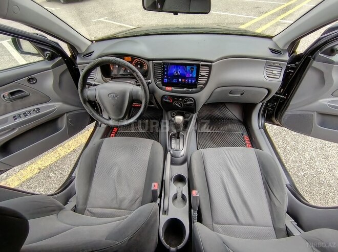 Kia Rio 2009, 215,742 km - 1.4 l - Sumqayıt