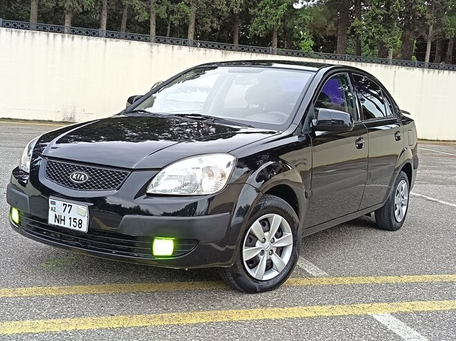 Kia Rio 2009, 215,742 km - 1.4 l - Sumqayıt