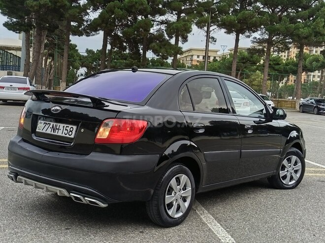 Kia Rio 2009, 215,742 km - 1.4 l - Sumqayıt