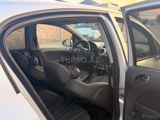 Opel Corsa 2008, 335,467 km - 1.3 л - Tovuz
