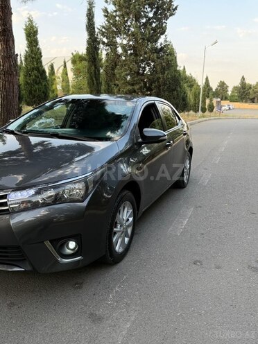 Toyota Corolla 2014, 316,000 km - 1.6 l - Bakı