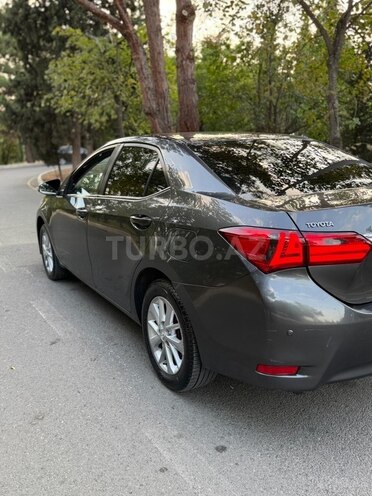 Toyota Corolla 2014, 316,000 km - 1.6 l - Bakı