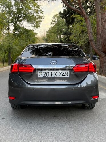 Toyota Corolla 2014, 316,000 km - 1.6 l - Bakı