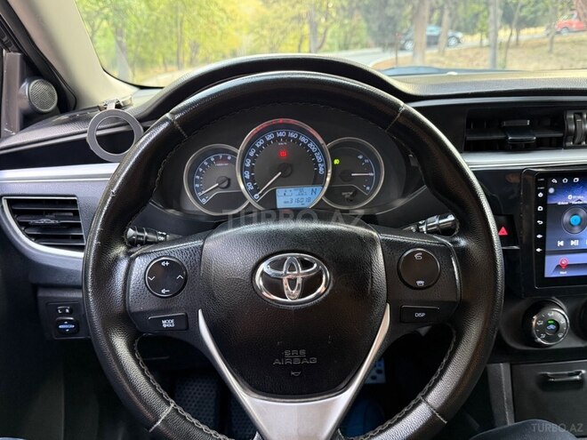 Toyota Corolla 2014, 316,000 km - 1.6 l - Bakı