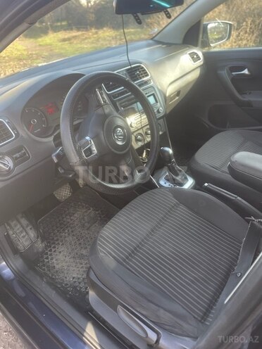 Volkswagen Polo 2012, 291,130 km - 1.6 l - Xudat