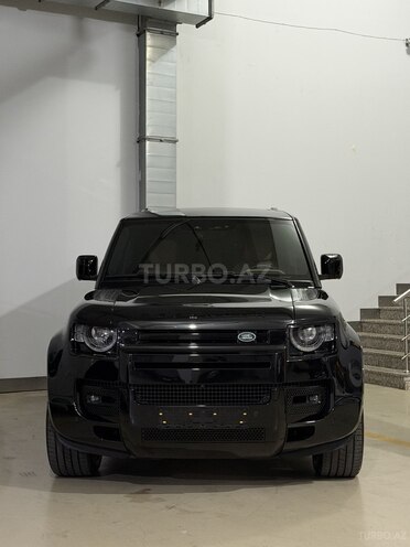 Land Rover Defender 2024, 18,000 km - 3.0 l - Bakı