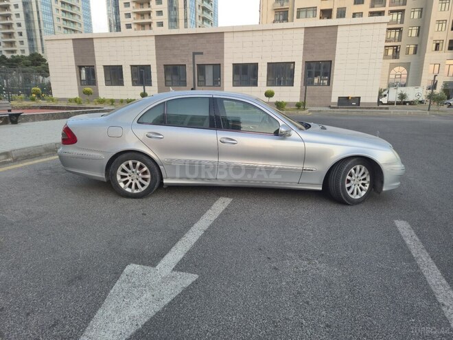 Mercedes E 220 2006, 284,459 km - 2.2 л - Bakı