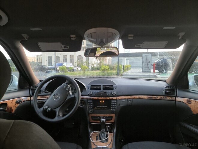 Mercedes E 220 2006, 284,459 km - 2.2 л - Bakı