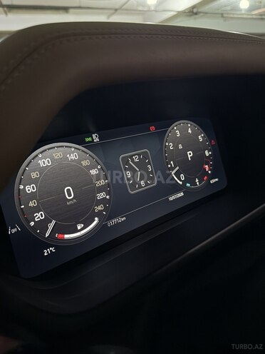 Land Rover Defender 2024, 18,000 km - 3.0 l - Bakı