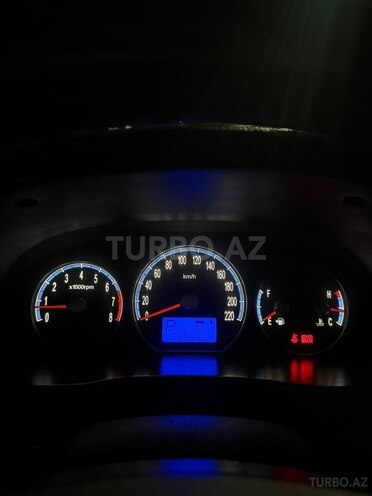 Hyundai Santa Fe 2009, 285,000 km - 2.7 l - Bakı
