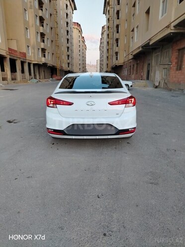 Hyundai Avante 2019, 177,200 km - 1.6 l - Bakı