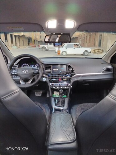 Hyundai Avante 2019, 177,200 km - 1.6 l - Bakı