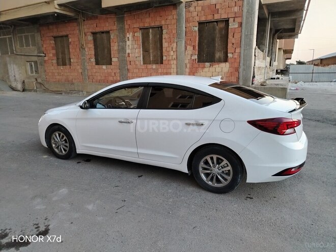Hyundai Avante 2019, 177,200 km - 1.6 l - Bakı