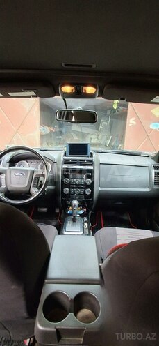 Ford Escape 2012, 97,000 km - 3.0 l - Gəncə