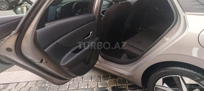 Hyundai Elantra 2022, 44,000 km - 1.6 l - Bakı