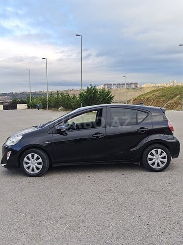Toyota Aqua 2015, 76,150 km - 1.5 л - Bakı