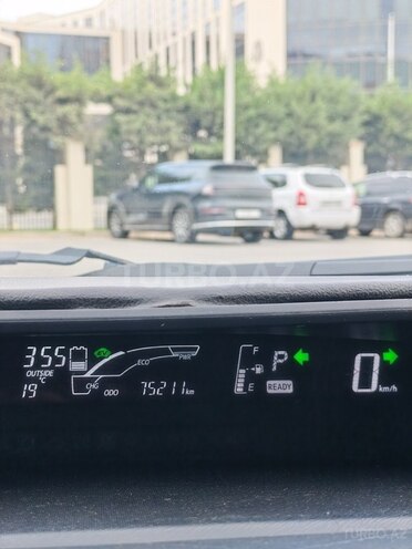 Toyota Aqua 2015, 76,150 km - 1.5 л - Bakı