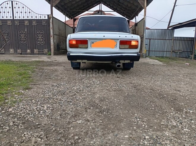 LADA (VAZ) 2107 2009, 122,800 km - 1.5 l - Qusar
