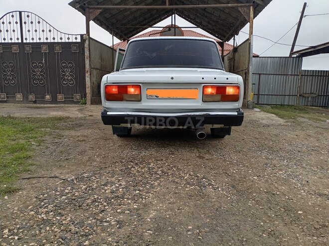 LADA (VAZ) 2107 2009, 122,800 km - 1.5 l - Qusar