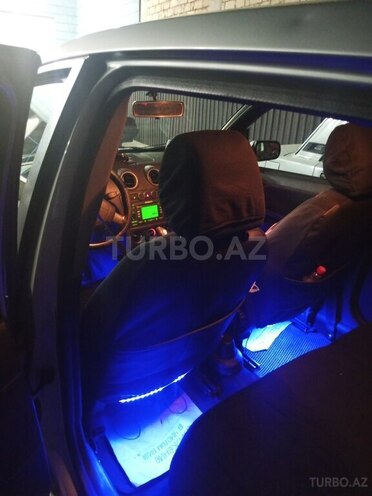 Ford Fusion 2007, 331,000 km - 1.4 l - Sumqayıt