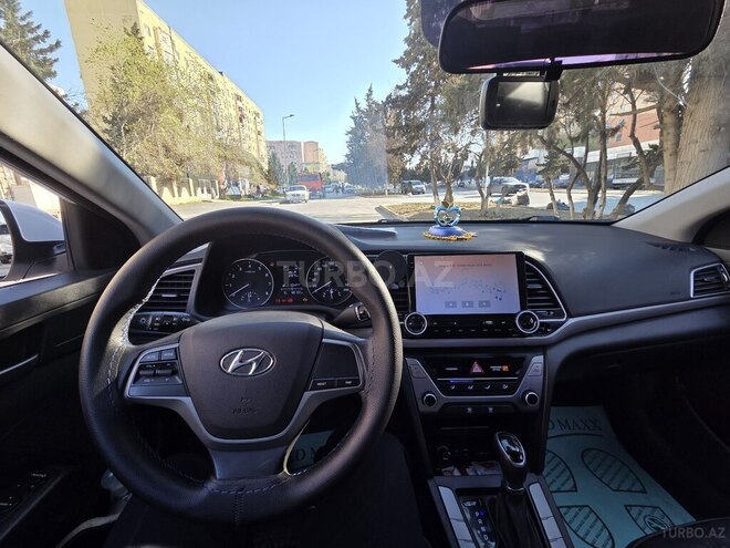 Hyundai Avante 2016, 182,000 km - 1.6 l - Sumqayıt