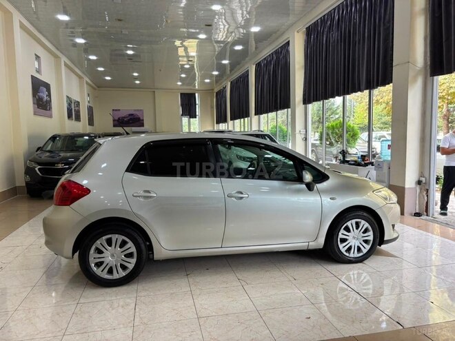 Toyota Auris 2008, 280,000 km - 1.4 l - Mingəçevir