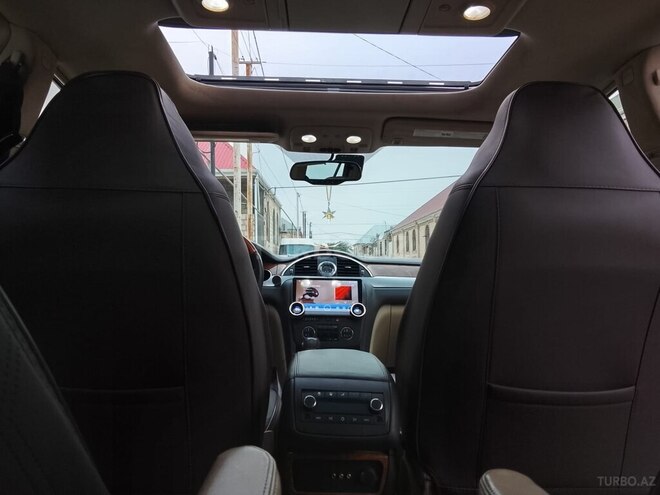 Buick Enclave 2009, 174,000 km - 3.6 l - Gəncə