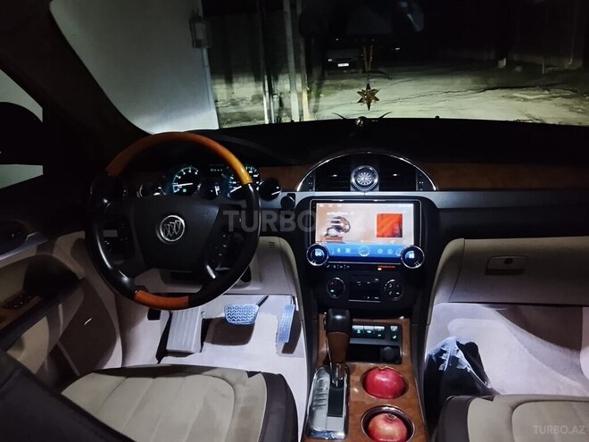 Buick Enclave 2009, 174,000 km - 3.6 l - Gəncə