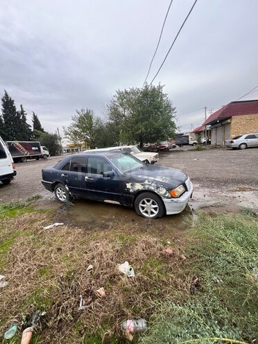 Mercedes C 250 1997, 155,550 km - 2.5 l - Göytəpə