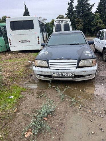 Mercedes C 250 1997, 155,550 km - 2.5 l - Göytəpə