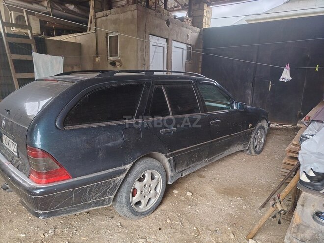 Mercedes C 220 2000, 583,000 km - 2.2 l - Bakı