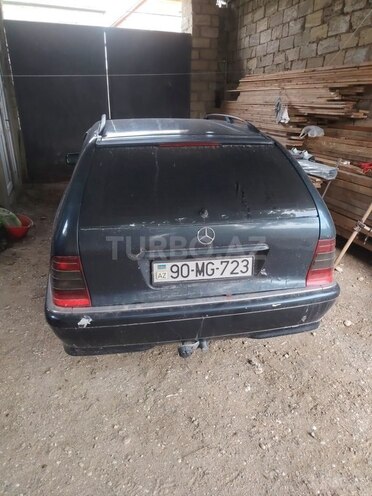 Mercedes C 220 2000, 583,000 km - 2.2 l - Bakı