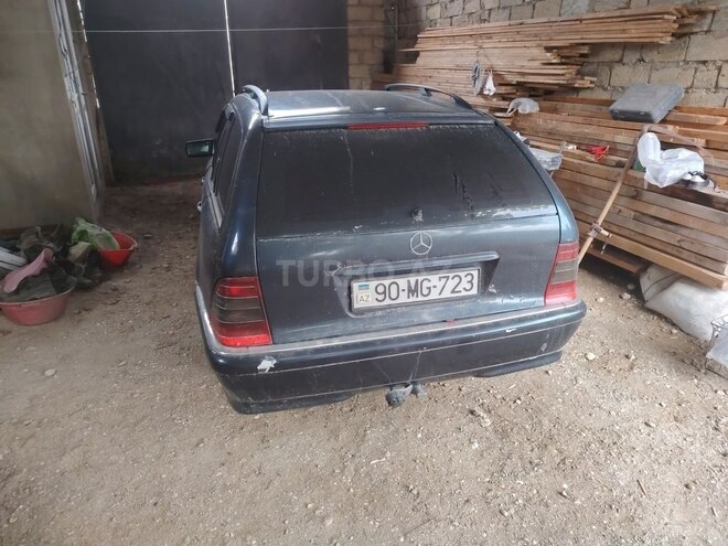 Mercedes C 220 2000, 583,000 km - 2.2 l - Bakı