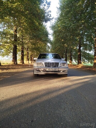 Mercedes C 200 1997, 399,000 km - 2.0 l - Gəncə