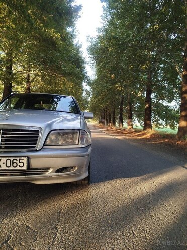 Mercedes C 200 1997, 399,000 km - 2.0 l - Gəncə