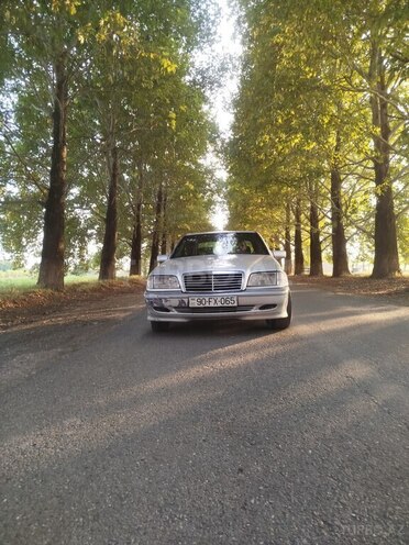Mercedes C 200 1997, 399,000 km - 2.0 l - Gəncə