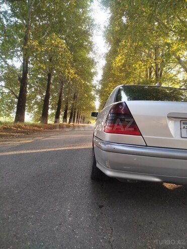 Mercedes C 200 1997, 399,000 km - 2.0 l - Gəncə