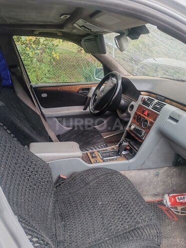 Mercedes E 220 1999, 600,000 km - 2.2 l - Ağcabədi