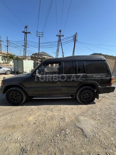 Mitsubishi Pajero 1991, 300,000 km - 2.5 л - Bakı