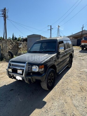 Mitsubishi Pajero 1991, 300,000 km - 2.5 л - Bakı