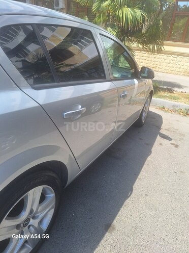 Opel Astra 2010, 173,000 km - 1.4 л - Mingəçevir