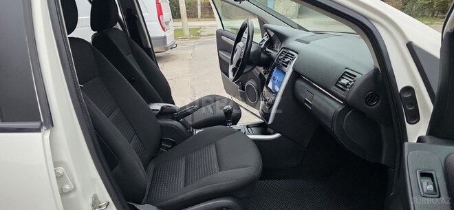 Mercedes B 170 2011, 185,000 km - 1.7 l - Sumqayıt