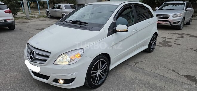 Mercedes B 170 2011, 185,000 km - 1.7 l - Sumqayıt