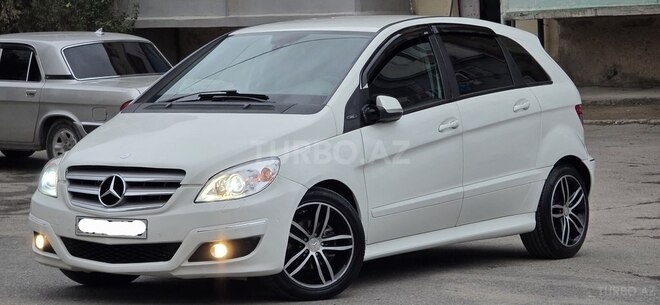 Mercedes B 170 2011, 185,000 km - 1.7 l - Sumqayıt