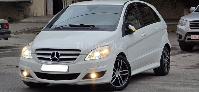 Mercedes B 170 2011, 185,000 km - 1.7 l - Sumqayıt