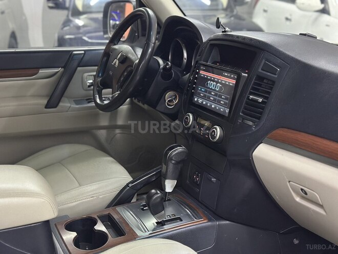 Mitsubishi Pajero 2007, 219,000 km - 3.0 l - Xırdalan