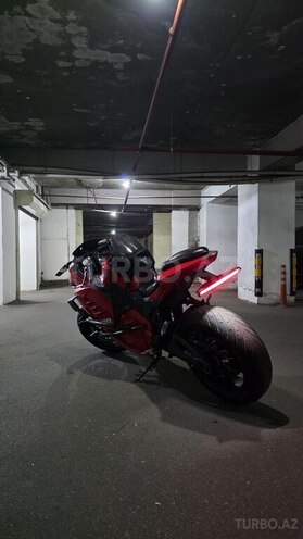 Ducati  2025, 5,000 km - 0.6 l - Bakı