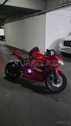 Ducati  2025, 5,000 km - 0.6 l - Bakı